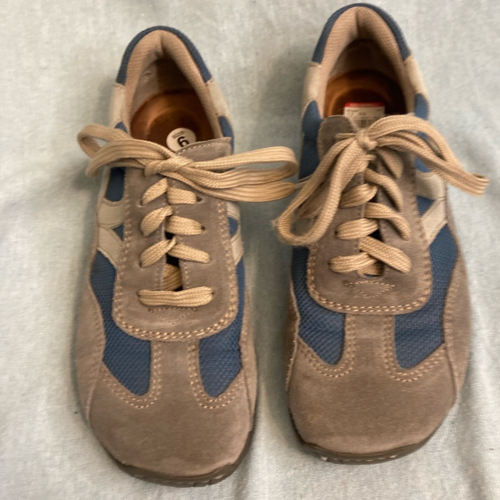 Casual Women's Lace-Up Sneakers in Blue and Taupe